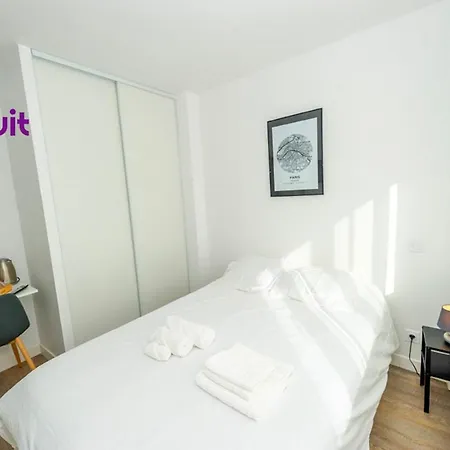 Bed & Breakfast Loc'nuit - Confort - Hyper Centre 3*