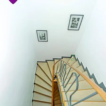 Bed & Breakfast Loc'nuit - Confort - Hyper Centre 3*