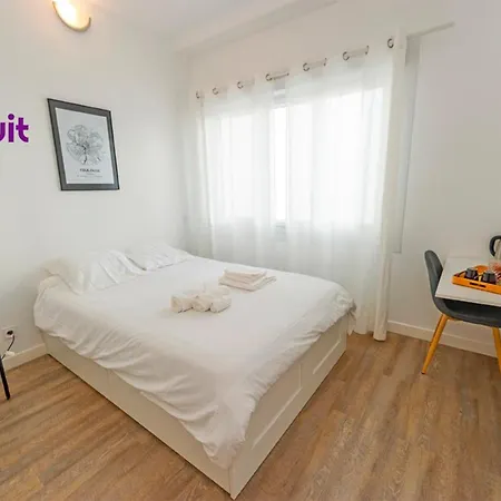 Bed & Breakfast Loc'nuit - Confort - Hyper Centre